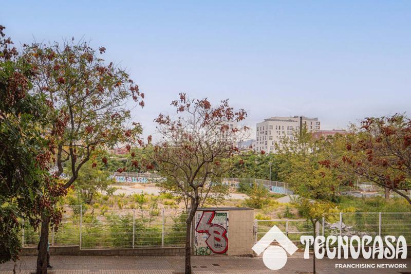 Foto 8fa4eb38-9481-49e1-bcf9-5e243d7daef4. Piso  en venta en Sant Andreu de Palomar Barcelona