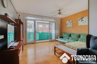 Appartement à Santa Perpètua de Mogoda. Piso en venta en santa perpètua de mogoda