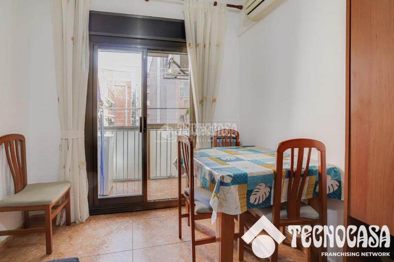 Foto f8c3f1d6-7518-42d9-855b-ffba157ee842. Appartamento in Centre Badalona