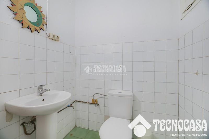 Foto 750e7ec4-33b3-40dc-b094-0b80b0a27827. Local comercial a Sant Andreu de Palomar Barcelona