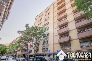 Etagenwohnung in Sant Andreu de Palomar. Piso en venta en barcelona