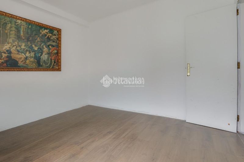 Foto ee182328-b1bb-49d8-9d83-a60c89ff35b6. Pis a Bon Pastor Barcelona