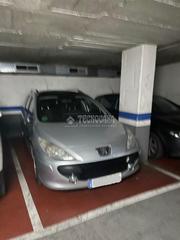 Parking voiture à Sant Andreu de Palomar. Boxplaza de garaje en venta en barcelona