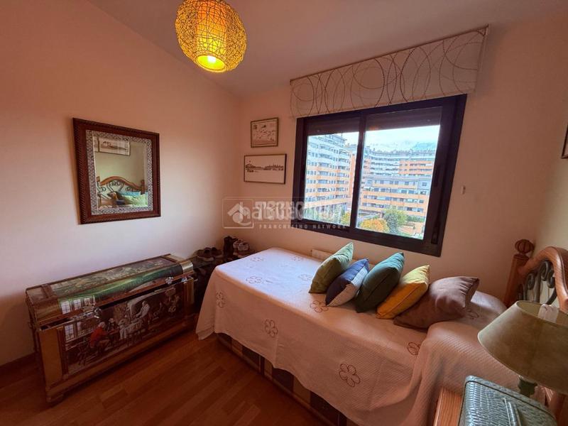 Foto a1b543cd-56e5-4e94-87e5-8d907bb6bff6. Dachwohnung mit heizung parking in Parque Oeste-Fuente Cisneros Alcorcón