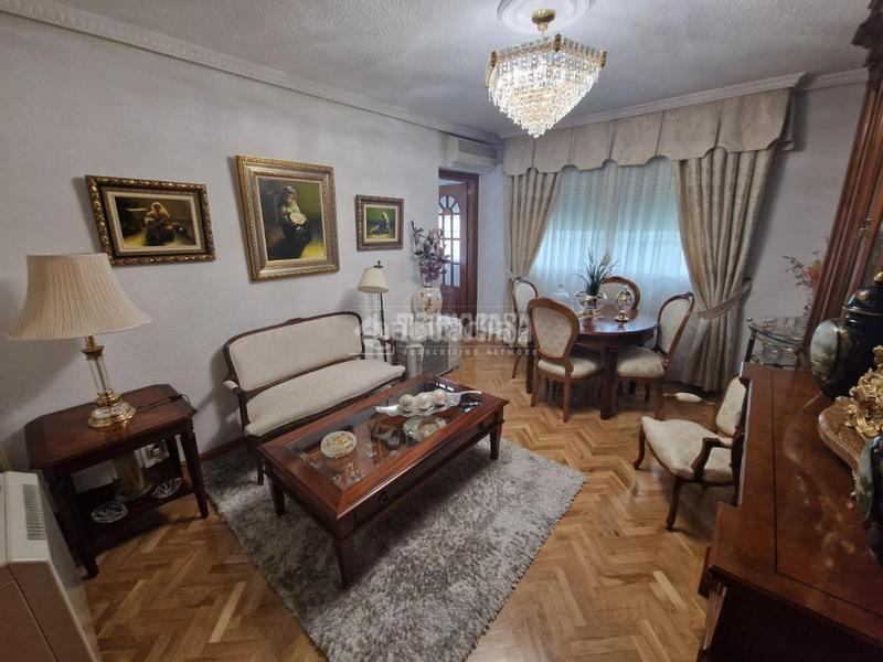 Foto 8de8d9ee-bbdf-4b04-bed5-bd03c839cb2b. Piso  en venta en Zona Renfe Alcorcón