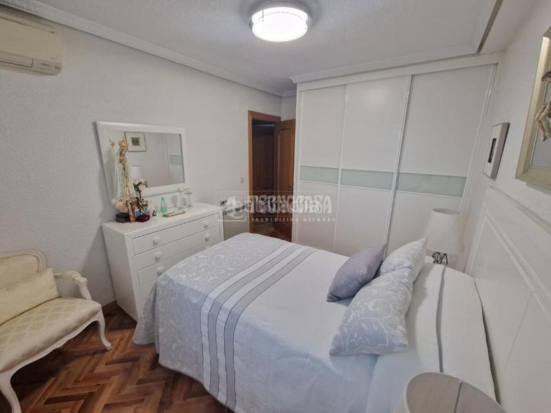 Foto c8443987-0a4f-4bed-8567-cafea411509b. Piso  en venta en Zona Renfe Alcorcón