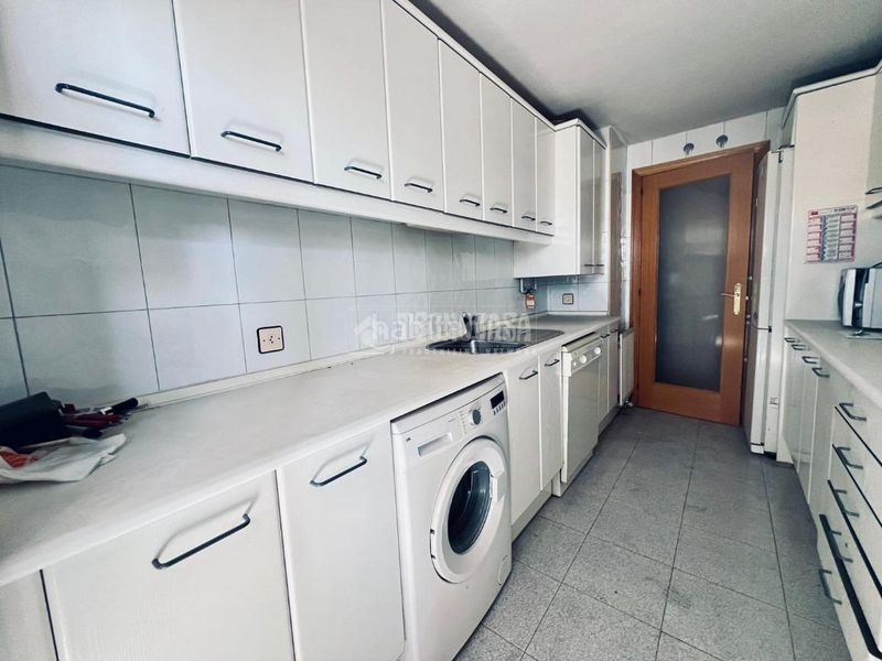 Foto 0748f689-df98-45da-8d41-bde40c1b3c0e. Pis amb calefacció aparcament a Prado de Santo Domingo Alcorcón