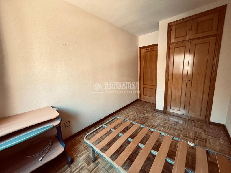 Foto 8bd4b6ac-a910-492c-a109-73389e715c8b. Pis amb calefacció aparcament a Prado de Santo Domingo Alcorcón