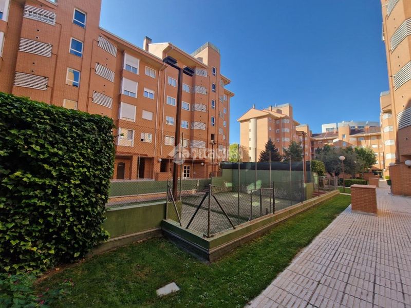 Foto c2fc9dbf-cdd1-4e9c-a7f5-3c64acad0716. Dúplex amb calefacció a Parque Oeste-Fuente Cisneros Alcorcón