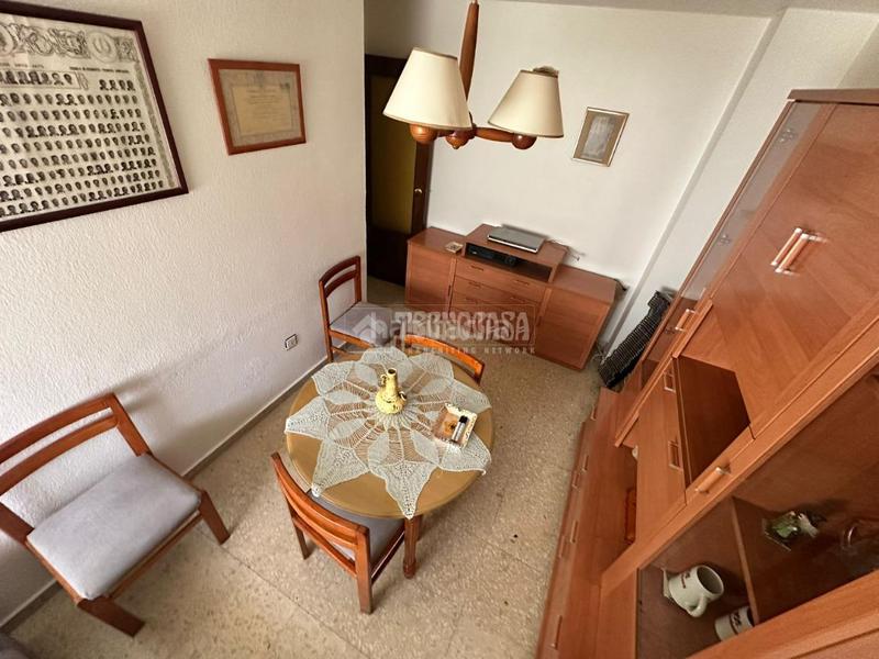 Foto 539f4796-d237-4a3e-8655-950e1cb06fb5. Piso  en venta en Cruz Roja Sevilla