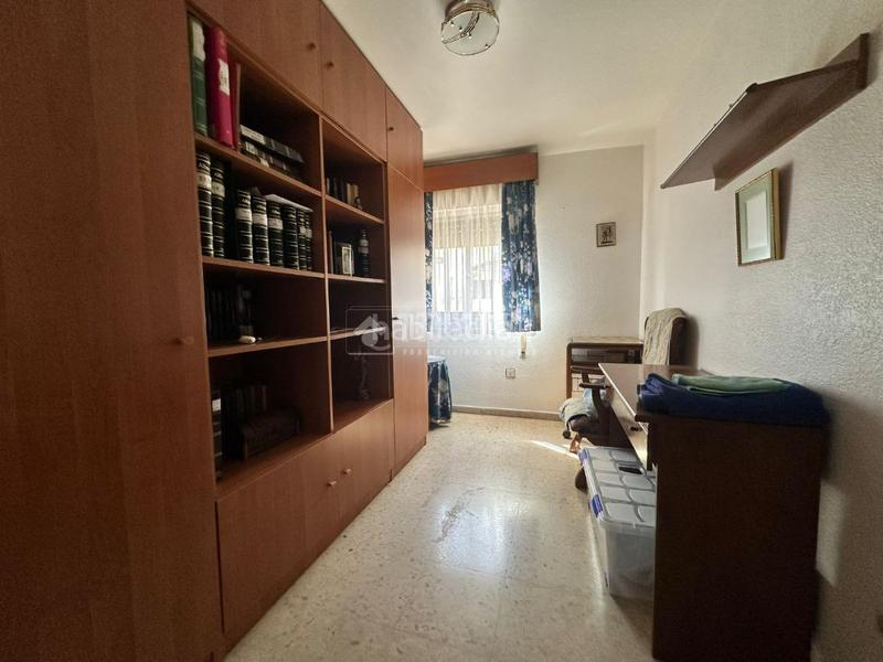 Foto 56cb3bf3-72b1-44a1-8c37-01c942942596. Piso  en venta en Cruz Roja Sevilla