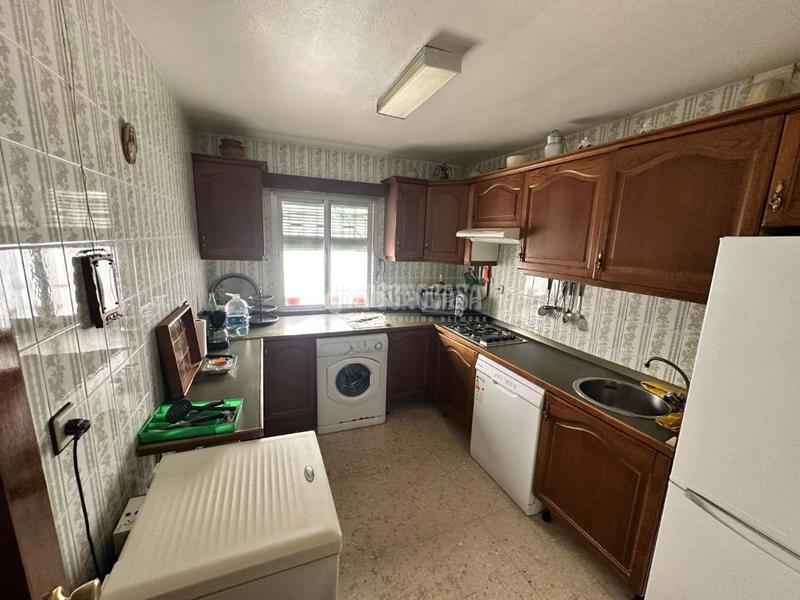 Foto b09ff72d-8ab3-452f-ba0f-a557431360c2. Piso  en venta en Cruz Roja Sevilla