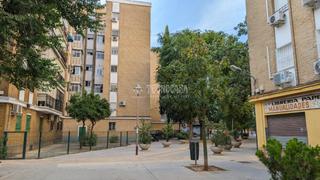 Local Comercial en Villegas. Tienda en venta en sevilla