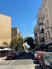 Flat in Cruz Roja. Piso en venta en sevilla