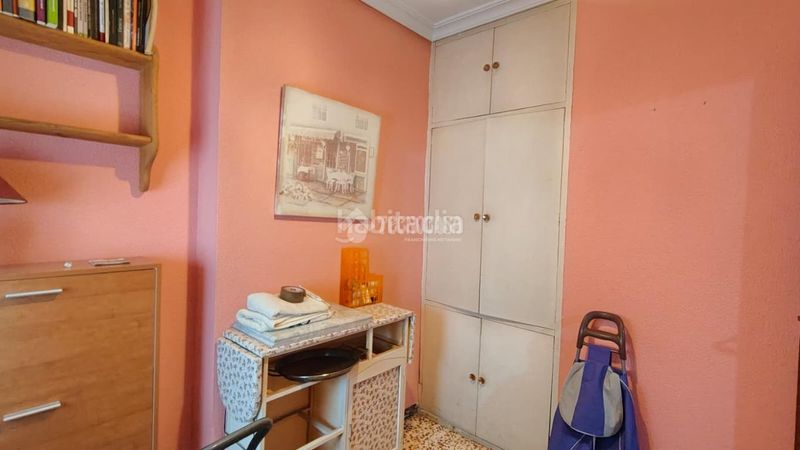 Foto 6f8093c7-15cd-4486-bc52-c1ed3e350ebd. Pis a Cruz Roja Sevilla
