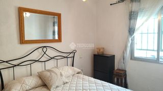 Etagenwohnung in Cruz Roja. Piso en venta en sevilla