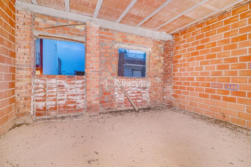 Foto 84851317-e986-4e83-bfa7-5894d8e398df. Casa a Moriles