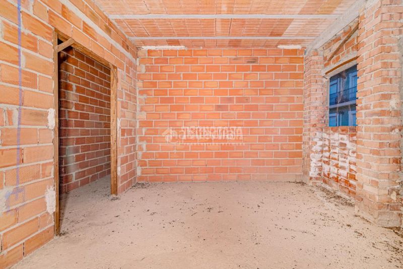 Foto 9a1bd2c3-1aa2-4bc9-9904-dc9fedaf5dca. Casa a Moriles