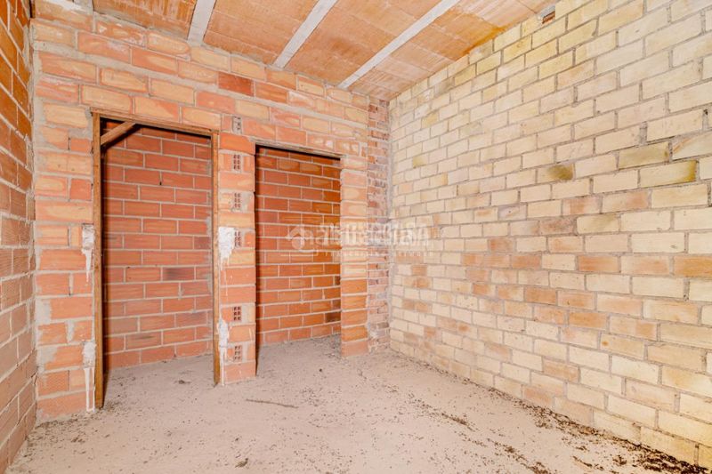 Foto a228c872-7be0-43d9-af14-a1a3a43db2bc. Casa a Moriles