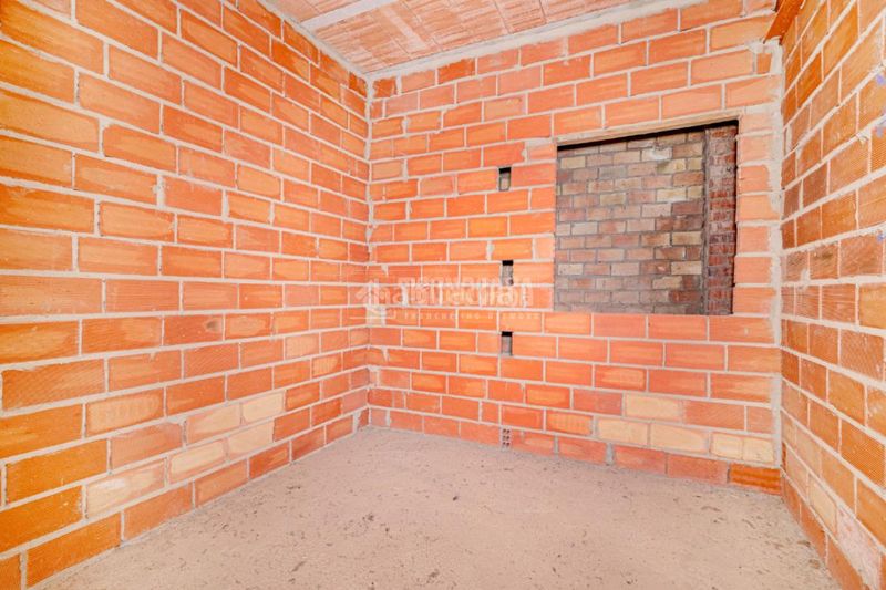 Foto a6d3a233-153b-47c3-81b1-ab05fc7678fd. Casa a Moriles