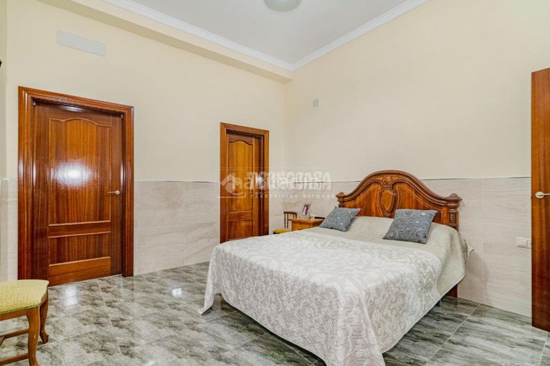 Foto b849d9c1-2bf1-4c05-bc5b-c1db1be5665e. Casa a Moriles