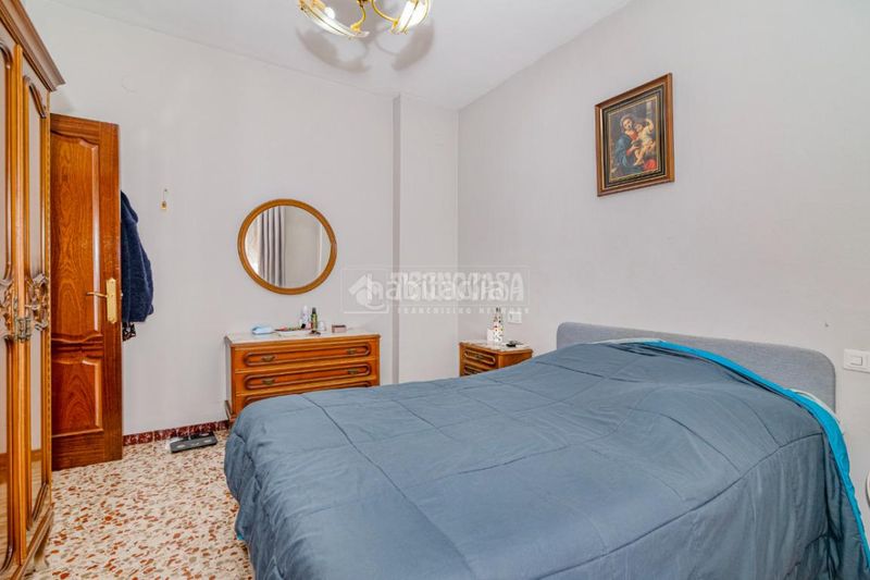 Foto be328cd7-6084-4345-aaa7-9764cbbbf166. Piso  en venta en Poleares Lucena