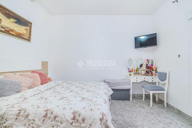 Foto 9e5efacd-08a2-43c0-8712-534659cd49a7. Casa  en venta en El Carmen - La Barrera Lucena