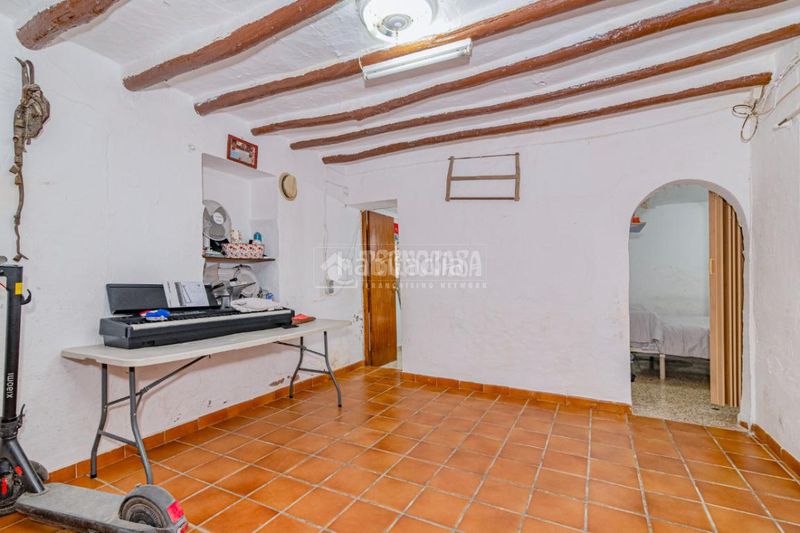 Foto d8ea0eb0-17b7-46d3-85b9-23d3307d0098. Masia a San Francisco Lucena