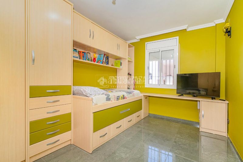 Foto 4b103caf-414e-46c6-a58a-b0d9271572be. Casa a El Carmen - La Barrera Lucena