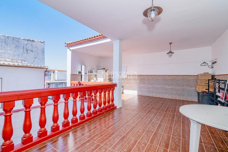 Foto 6b35d401-d3e2-439c-9562-ed6d64c0e477. Casa a El Carmen - La Barrera Lucena