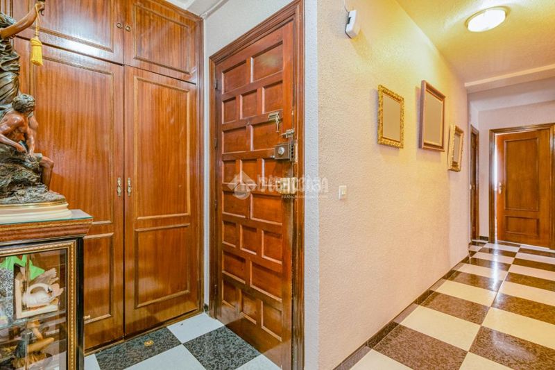 Foto 2bca7504-c411-475b-92c8-c2d4b3ddea2a. Piso  en venta en Moriles