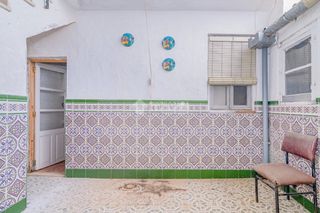 Casa aparellada a Hoya del Molino. Casa en venta en lucena