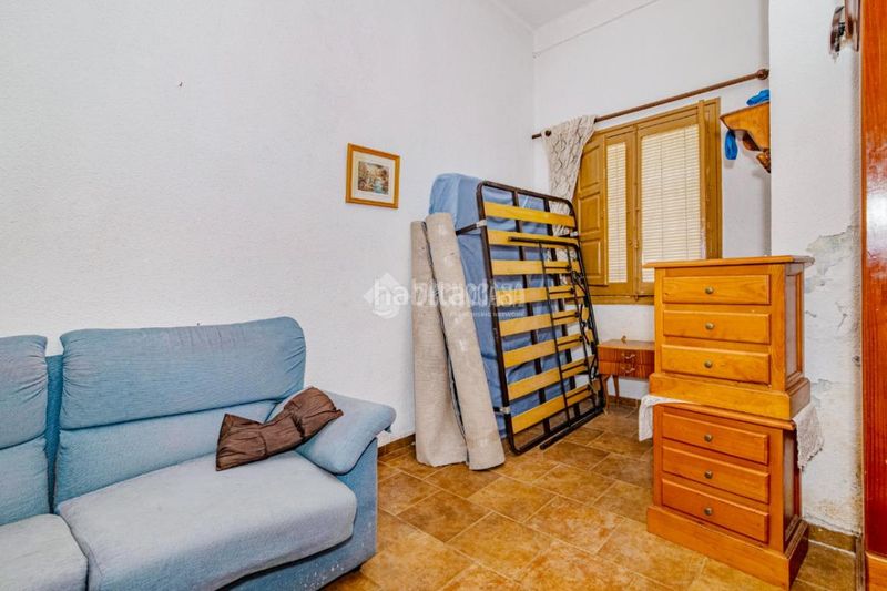 Foto f2a2f84b-2b18-4d89-a408-62a3dac5b65e. Pis a Centro Lucena