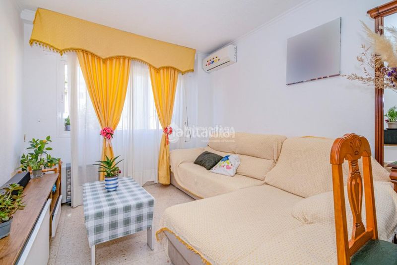 Foto c39e2c7c-1dce-4f15-9c19-34e8695ff5ff. Pis amb aparcament a El Valle Lucena
