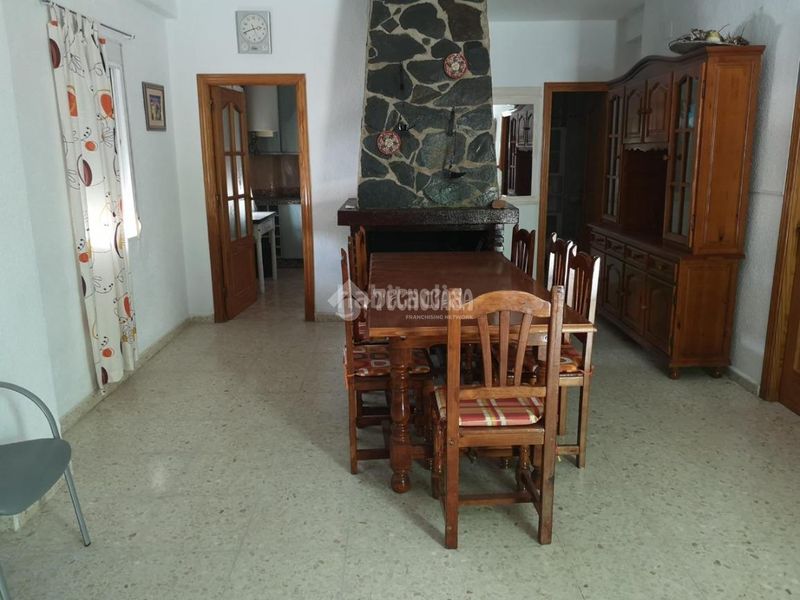 Foto 2a5f04b3-6dce-4210-a27c-eb98036ae4ed. Masia amb aparcament a Hoya del Molino Lucena