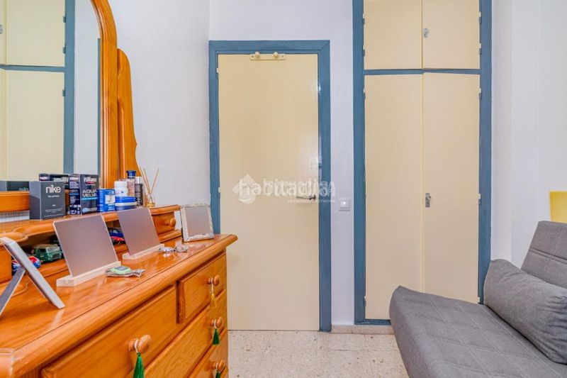 Foto 2b02f612-c84a-47b3-99aa-32756ea96771. Casa aparellada amb aparcament a El Carmen - La Barrera Lucena