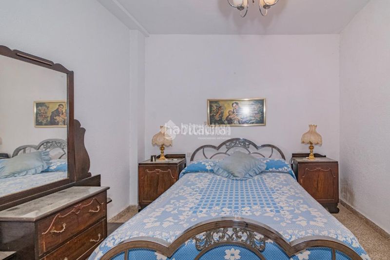 Foto 1acbbfe7-f055-4d70-b308-234f2a8b07c1. Pis a Poleares Lucena