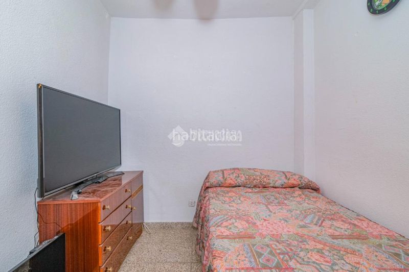 Foto d8723e78-c8db-45b8-8025-b2e682b15cfc. Pis a Poleares Lucena