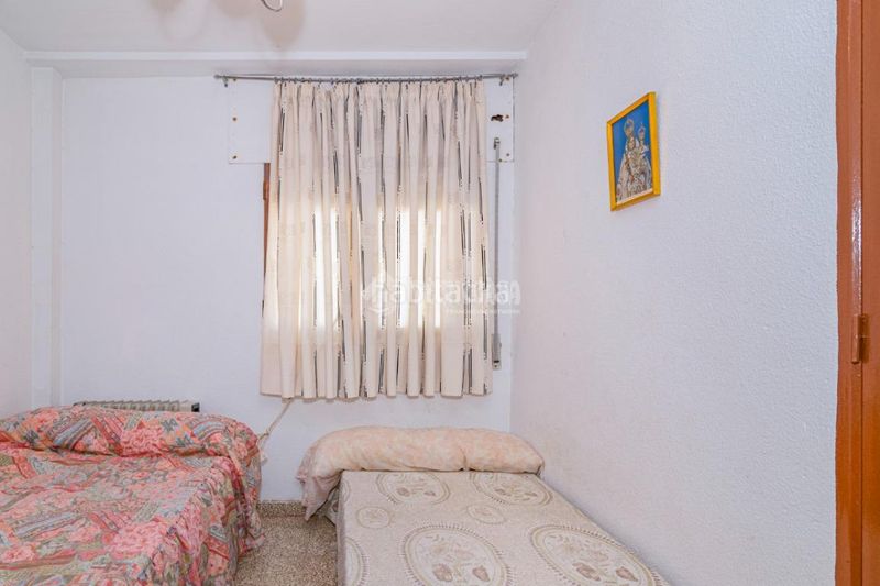 Foto db292ca4-4cda-4e3c-91fb-b15f3b21f82d. Pis a Poleares Lucena