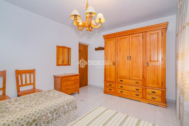 Foto ed2a5ddd-ce92-42bd-a0c4-53a320489149. Casa aparellada a Las Tinajerías - Juderías Lucena