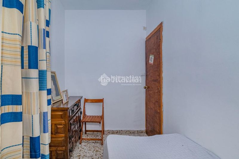Foto 58ec0fdb-4c13-4be1-9e47-f2f6e73904e3. Pis a Centro Lucena
