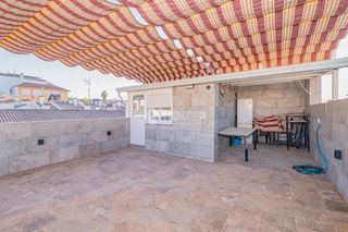 Piso en El Valle. Piso en venta en lucena
