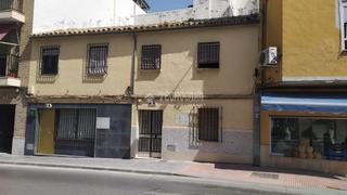 House en Centro. Casa en venta en lucena