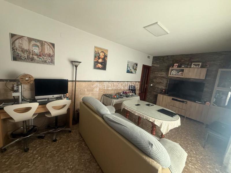 Foto b3c38643-13db-4d7d-927d-2da3f7394fd6. Piso  en venta en Las Tinajerías - Juderías Lucena