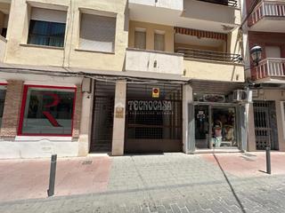 Posto auto in Centro. Boxplaza de garaje en venta en lucena