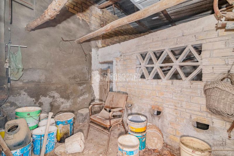 Foto 4f1daffd-2de1-4ce2-abd3-a44c0a4cb99c. Casa amb aparcament a Rute