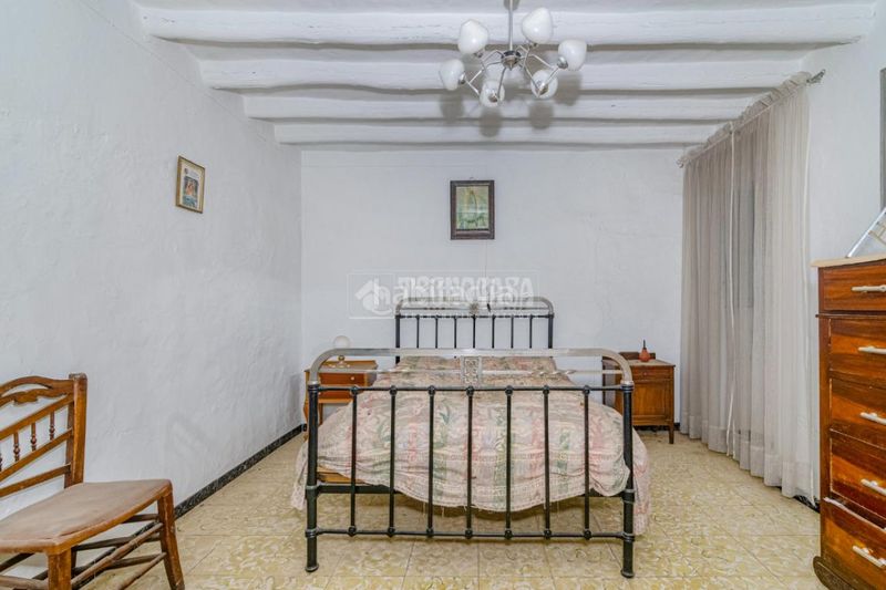 Foto 64999d6e-6de5-4d0d-a518-932057e4e227. Casa amb aparcament a Rute