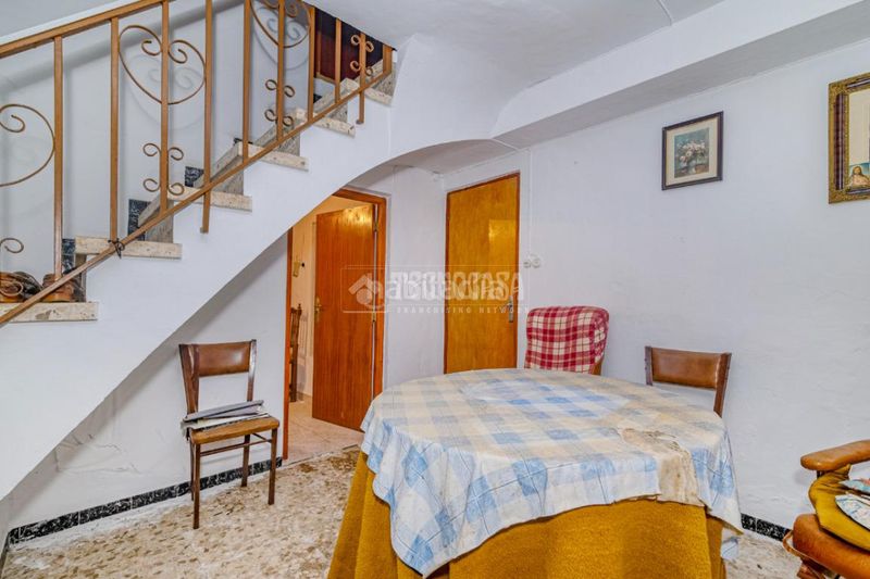 Foto 69813239-c126-4ae3-9cd3-f711aee2a075. Casa amb aparcament a Rute