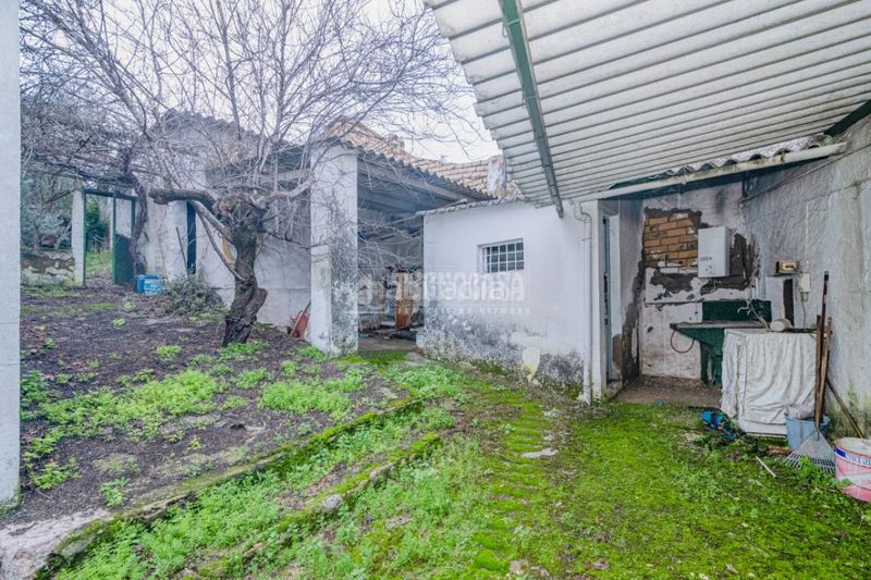 Foto c45911c2-2731-4aa0-a2b0-85c4858e3722. Casa amb aparcament a Rute