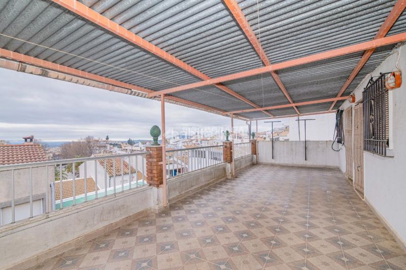 Foto 626831be-4212-4cfb-b988-debfb626e461. Casa aparellada amb aparcament a Rute